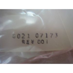 13 nouveaux AMAT 0021-07173, boucliers anti-éclaboussures en PVDF - Équipements et pièces semi-conductrices de renommée mondiale à la confiance du marché - Product Image 3