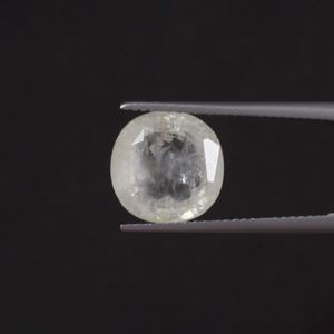 พลอยไพลินสีน้ำเงินธรรมชาติทรงกลมเจียระไนบริลเลียนต์ น้ำหนัก 8.29 กะรัต ขนาด 11x11 มม. รับรองโดย IGI เกรด AAA สำหรับขายส่งและทำเครื่องประดับ - Product Image 1