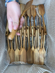 Juego de Cucharas de Madera en OFERTA - Utensilios de Cocina de Mango Largo para Remover, Servir y Más - OEM Disponible - Product Image 6