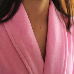 Albornoz Largo y Cálido de Algodón Nesta Sports, Albornoz de Franela Gruesa Térmica de Lujo para Mujer - Product Image 2