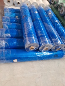 Rouleaux de bâche imperméable jaune, tissu non tissé robuste pour auvent extérieur - Product Image 6