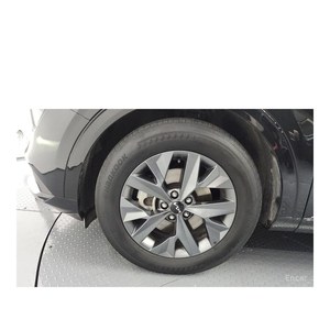 Para Kia Sportage 1.6 Turbo 2WD Gasolina, Modelo Abril 2022, con 78,605 km, Asientos de Cuero, Cámara Trasera, Volante a la Izquierda - Product Image 5