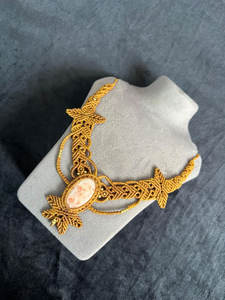 Collar de Macramé Vintage Hecho a Mano con Cuarzo Rosa, Cadena con Cristal Natural Cabujón, Joyería Tejida Ajustable Estilo Boho para Mujer - Product Image 4