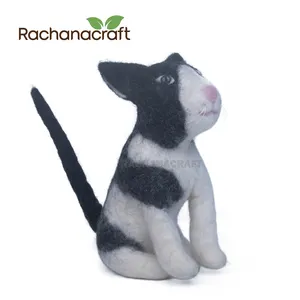 Op Maat Gemaakte Kat Vilt Wol Dier Sculptuur Schattig Knuffel Voor Decoraties Geschenken Voor Kattenliefhebbers Met Naaldvilten Door Nepal Artisan