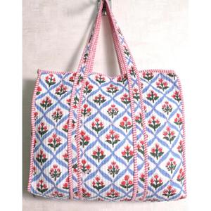 <b>Indian</b> Handmade Cotton Quilted Tote <b>Bag</b> Floral Shoulder <b>Bag</b> Zipper Handbag Boho Shopping <b>Bag</b> - Product Image 1