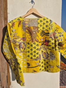 Veste bomber indienne faite à la main pour femmes, vêtements d'hiver, style bohème, patchwork réversible, à capuche, 100% coton, imprimé animal - Product Image 2