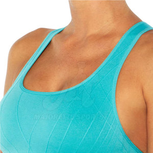 Soutien-gorge de sport léger en maille performante pour l'entraînement par temps chaud, technologie de ventilation, vêtements à séchage rapide - Product Image 4