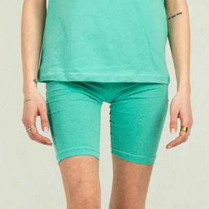 Ensemble deux pièces en coton élégant et confortable pour femmes, hauts à manches courtes avec shorts, ensemble deux pièces pour femmes, t-shirt et short personnalisés - Product Image 6