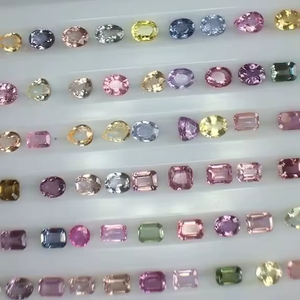 พลอยแซฟไฟร์หลากสีธรรมชาติ 33.81 กะรัต คุณภาพระดับ AAA พร้อมประกายเงางามสวยงาม หลากสี เหมาะสำหรับทำเครื่องประดับ - Product Image 4