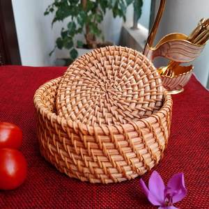 Panier rond en bambou tressé avec couvercle, style chinois traditionnel, plat de service, couleur unie, design artisanal - Product Image 4