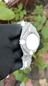 Montre de luxe édition limitée avec mouvement automatique, cadran en cristal, bracelet en acier inoxydable de 20 mm, 39 mm, pour homme et femme, style hip-hop glacé avec moissanite - Product Image 3