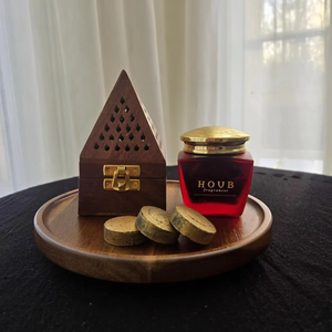 Quemador de incienso de madera hecho a mano con diseño de nácar y conchas marinas para decoración del hogar en Pascua y bodas - Product Image 1