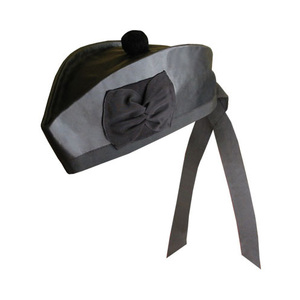 Casquette Glengarry noire OEM personnalisée avec bande à carreaux rouge et blanc, nœud et queues de ruban pour tenue écossaise des Highlands - Product Image 4