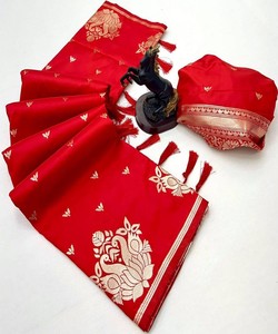 <b>Red</b> <b>Silk</b> Dupatta With Gold Embroidery Traditional Indian Wedding Wear For Women - Product Image 1