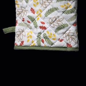 Guantes de Horno de Algodón 100% con Diseño de Hojas Estampadas de Buena Calidad para Uso en Horno y Cocina, Proveedor en India. - Product Image 4