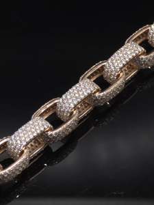 Chaîne à maillons de 9 mm en argent 925 plaqué or rose, collier serti de diamants de laboratoire VVS1, 57 carats au total, lourd (120 g), bijoux personnalisés - Product Image 2