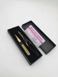 Gold Plated Eyebrow Tweezers Stainless Steel Pointed Tip Tweezer With Eyebrow Hair <b>Trimming</b> Spring Scissor & Card Box Packaging. - Product Image 3