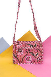 Bolso bandolera acolchado hecho a mano, bolso cruzado floral rosa, bolso de hombro de algodón, bolso de viaje estilo boho, bolso con estampado indio. - Product Image 3