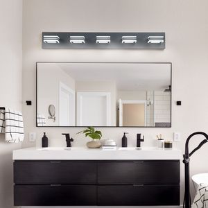 Moderna Lampada da Parete a 5 Luci LED Nera da 32 Pollici con Paralumi Quadrati in Acrilico e Illuminazione a Specchio per Bagno - Product Image 1
