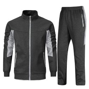Chándal para hombre con cremallera completa, cuello alto, estilo deportivo, color liso, bolsillos laterales, corte regular, para otoño - Product Image 1