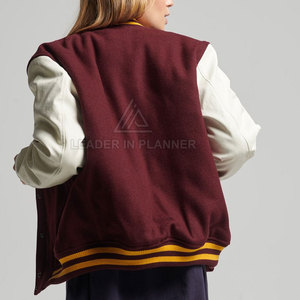 แจ็คเก็ตเลตเตอร์แมนผู้หญิงแบบสั่งทำ ดีไซน์ล่าสุด ผ้าถัก ระบายอากาศได้ดี น้ำหนักเบา คุณภาพสูง - Product Image 3