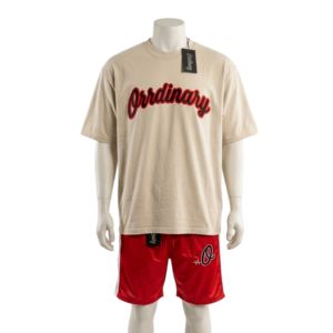 Ensemble T-shirt et short décontracté sur mesure pour homme – Dernière mode de la marque avec short d'été ample et bords roulés - Product Image 4