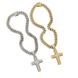 Colgante de Hip Hop Ecológico con Diamante Cultivado en Laboratorio, Oro Genuino, Joyería Sostenible Personalizada, Diseño Exclusivo Disponible para la Venta - Product Image 2