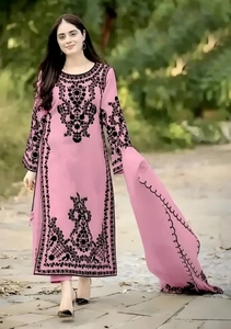 Conjunto de Kurta KV Rosa Bordado en Georgette, Estilo Indio-Pakistaní, Manga Larga, Largo hasta el Suelo, con Diseño Floral, Elegante para Fiestas y Bodas - Product Image 1