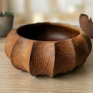 Grand saladier en bois poli fait main avec motif grainé sculpté, idéal pour les mariages, les fruits, les collations et la décoration de table de dessert - Product Image 1