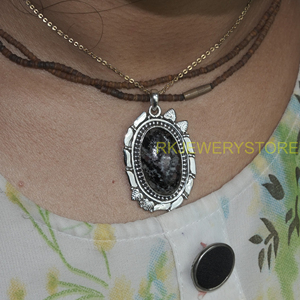Pendentif en pierre précieuse Edulite naturelle, argent sterling 925, fait main, vintage, ovale, cabochon, bijou bohème, cadeau pour femme, unisexe - Product Image 6