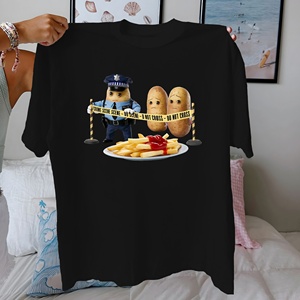 Crime tres patatas antropomórficas Camiseta cómoda de algodón puro para mujer - Product Image 1