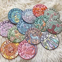 Écussons brodés circulaires de haute qualité avec signes du zodiaque, en tissu toile et PVC, à coudre, pour cadeaux personnalisés