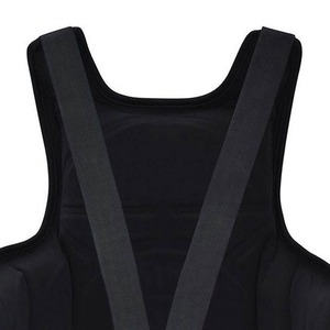 Protector de Pecho para Adultos, Hecho en Pakistán, Bajo MOQ, Ligero - Product Image 4