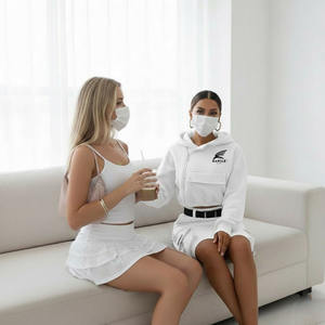 Conjunto de faldas personalizadas OEM para mujer, top corto con capucha y estampado de logotipo informal, conjunto de faldas con capucha para invierno. - Product Image 2