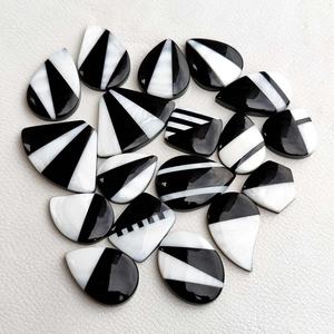 อัญมณีกึ่งมีค่าแบบหลวมทรงเปลือกหอยมุกสีดำแบบแฟนซีสินค้าใหม่ได้รับความนิยมจากผู้ผลิต - Product Image 1