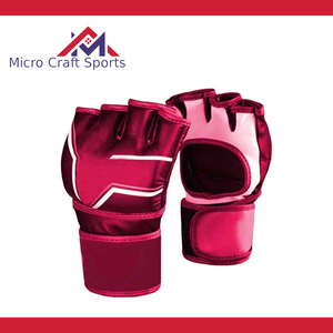 Gants de boxe et de MMA professionnels en cuir PU avec logo personnalisé, fermeture réglable, antidérapants, sangle de poignet ajustable, fabriqués au Pakistan - Product Image 5