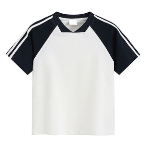 Camiseta Deportiva de Manga Raglán con Cuello en V para Hombre, de Secado Rápido, Corte Regular, 100% Poliéster, Diseño Sólido Tejido - Product Image 2