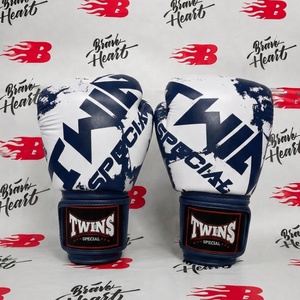 Équipement d'entraînement pour adultes, gants de boxe Twins de qualité supérieure, bleu marine et blanc, design personnalisé en cuir véritable, professionnel - Product Image 1