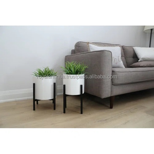 Nouveau design attrayant pour la décoration intérieure jardinières avec support jardinières de ferme pots de qualité supérieure avec support fournisseur indien - Product Image 3