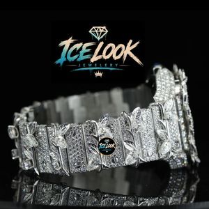นาฬิกาข้อมือผู้หญิง ICE LOOK หรูหรา สายสแตนเลส สี่เหลี่ยมผืนผ้า ระบบจักรกล ขนาด 30 มม. หน้าปัดอะนาล็อก ประดับเพชร หน้าปัดแซฟไฟร์เรืองแสง สายแบบหัวเข็มขัด - Product Image 4