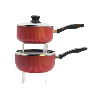 Olla antiadherente profesional, perfecta para hervir leche, preparar salsas y cocinar comidas. - Product Image 6