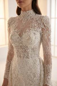 ชุดแต่งงานลูกไม้หรูหราประดับด้วยลายฉลุ แขนยาว พร้อมชายกระโปรงยาว ผู้ผลิตแบบ OEM - Product Image 4