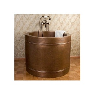 Baignoire autoportante de luxe en cuivre martelé, design texturé, avec robinet doré élégant, style antique, pour adultes - Product Image 5