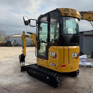 Achetez une mini-excavatrice sur chenilles d'occasion MINI CAT 301.8, moteur puissant, système hydraulique fiable pour les projets de construction - Product Image 6