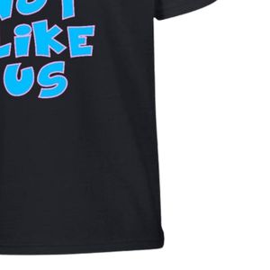 T-shirt noir à manches courtes et col rond avec imprimé graphique bleu, vêtement décontracté pour tous les jours, streetwear confortable, vêtement unisexe - Product Image 6