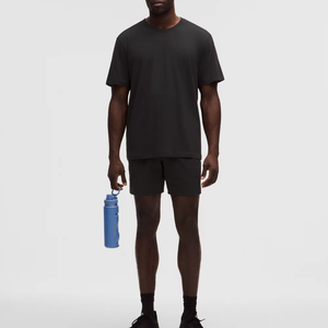 Camiseta Negra Lisa de Alta Calidad para Hombre, Cuello Redondo, 100% Poliéster, Anti-Pilling, Manga Corta, Personalizable con Logotipo en la Parte Delantera, Estilo Casual - Product Image 2