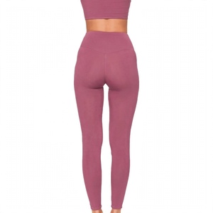 Leggings de compression athlétiques SPINE CRAFT en polyester et élasthanne 230 GSM, pour entraînement, course à pied, gym, fabrication OEM, étiquette privée, unisexe. - Product Image 3
