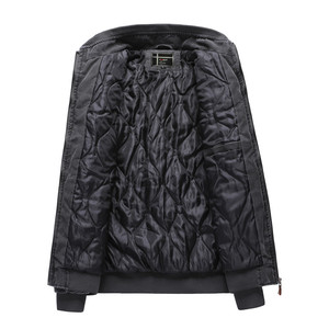 Chaqueta Cortavientos para Hombre, Color Gris Oscuro, Manga Larga, para Otoño, 100% Poliéster, Acabado Lavado - Product Image 2