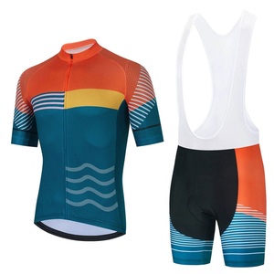 Ensembles d'uniformes de cyclisme unisexes sur mesure OEM, grandes tailles, écologiques, séchage rapide, maillots et shorts 100% polyester - Product Image 3