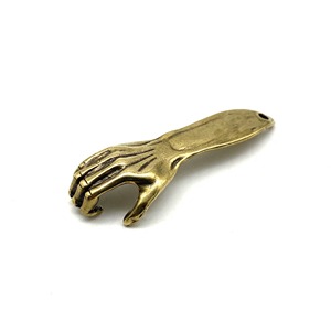 Abridor de Botellas con Forma de Mano, Acabado Dorado, Herramienta de Bar Única, Accesorio Decorativo de Cocina, Perfecto para el Hogar y Fiestas, Hecho en India - Product Image 6